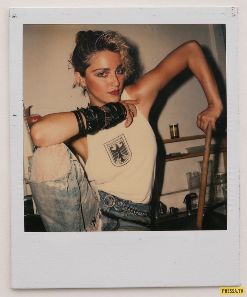 Полароидные снимки ещё никому не известной Мадонны, 1983 год (21 фото)