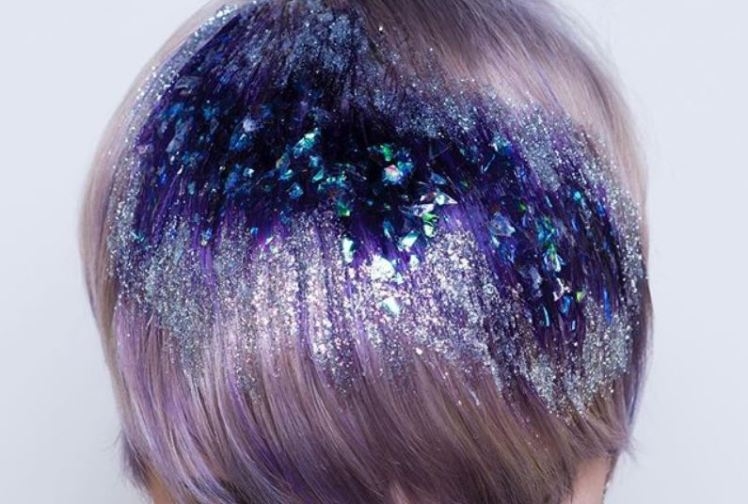 Новый тренд в окраске волос - сверкающие аметисты