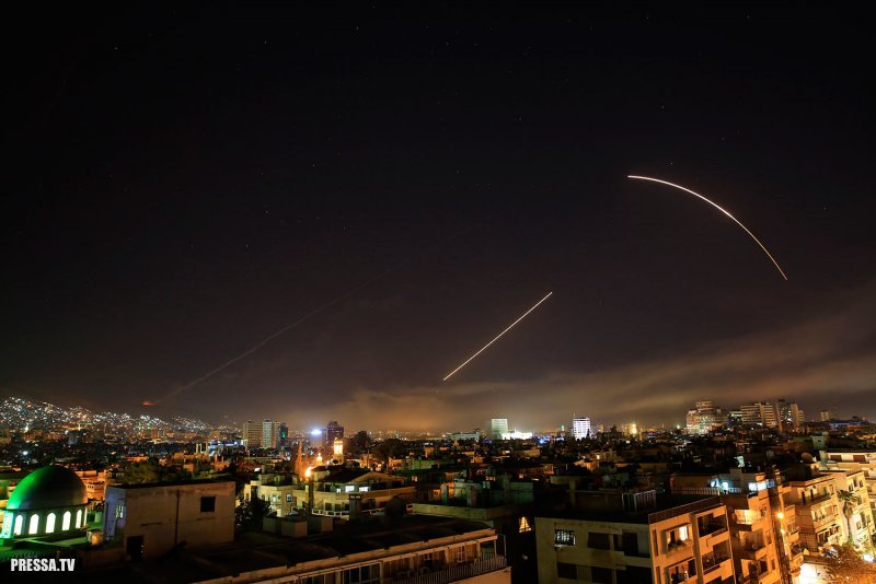 США при поддержки Британии и Франции атаковали Хомс и Дамаск