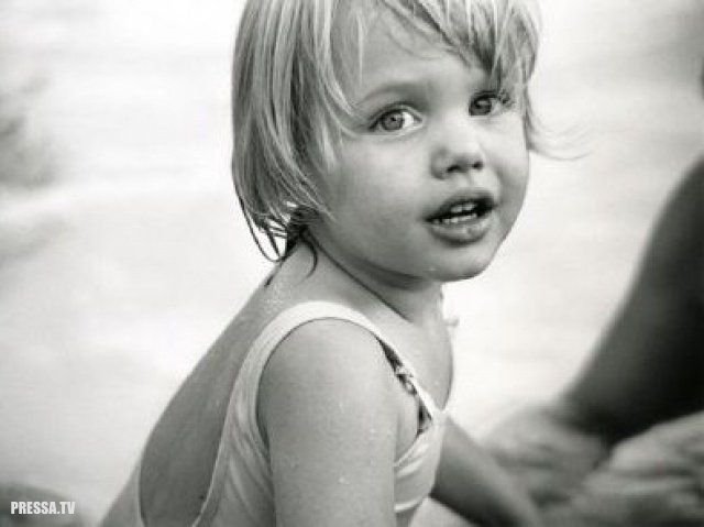 Восхитительные детские  фотографии Анджелины Джоли