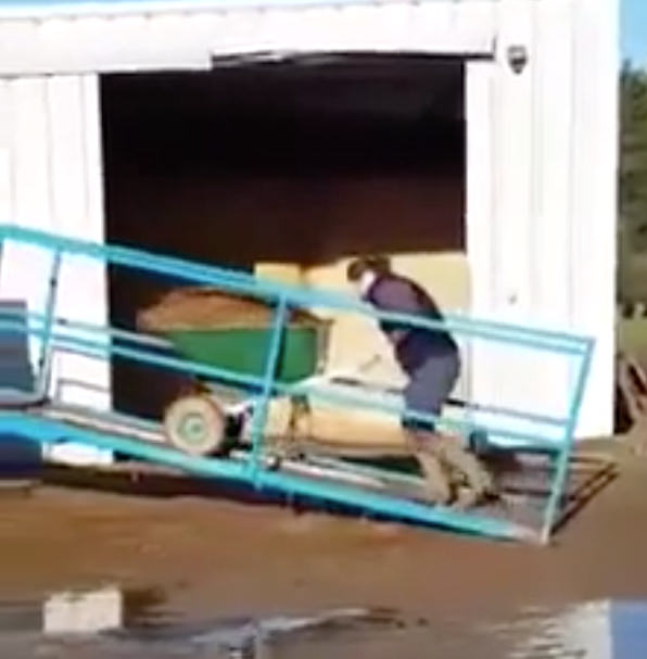 Дерьмо случилось