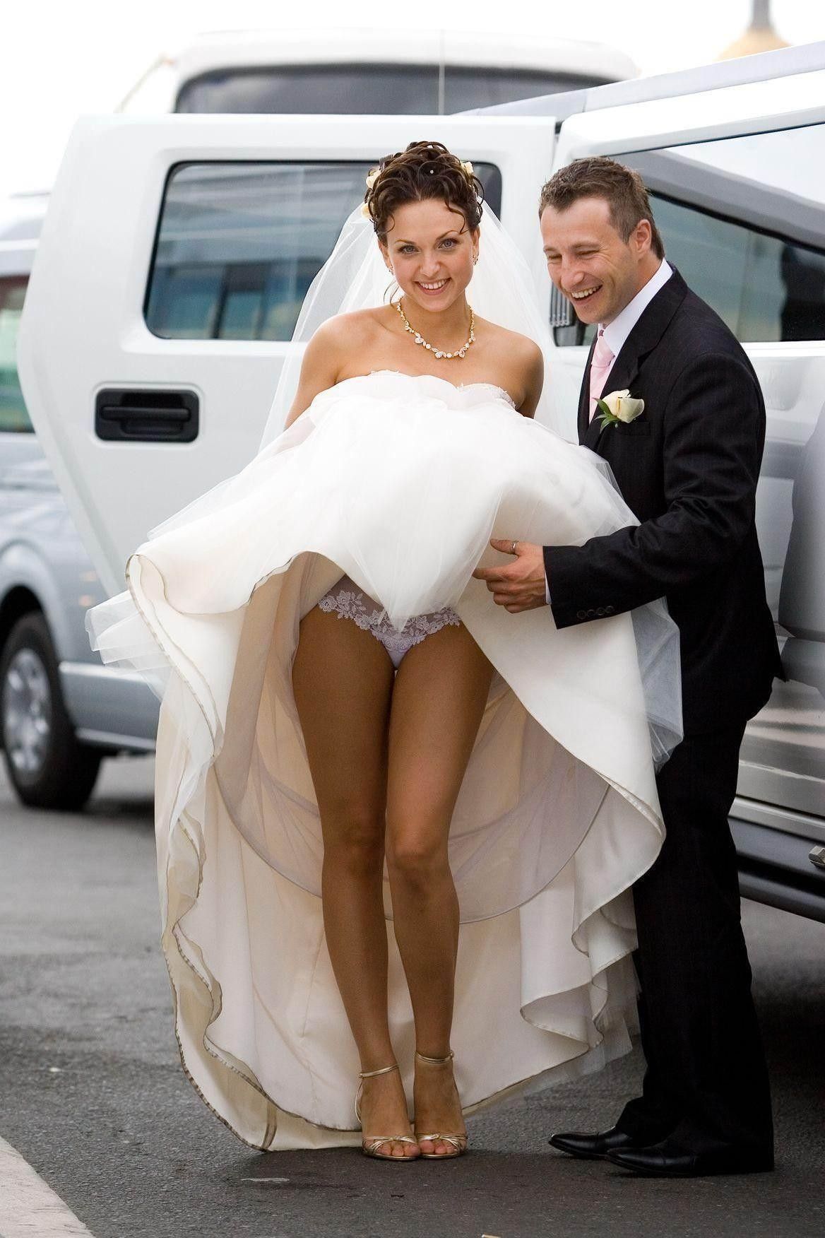 Невесты в свадебных платьях частное