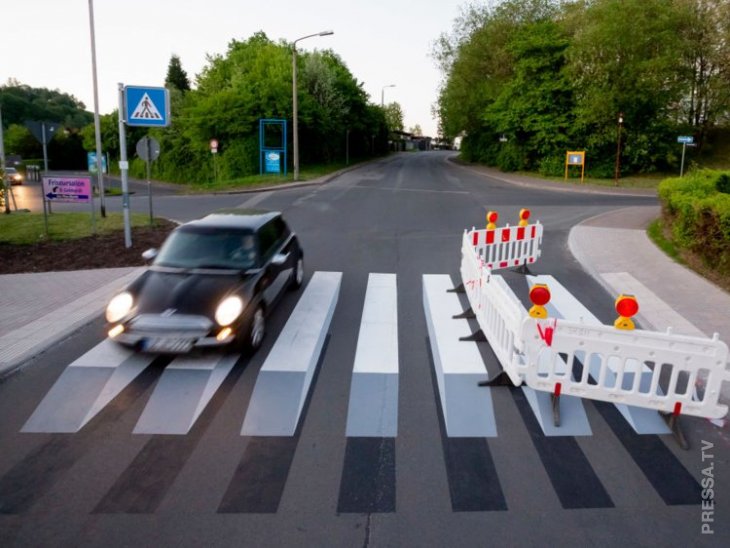 3D пешеходные переходы заставляют водителей притормаживать