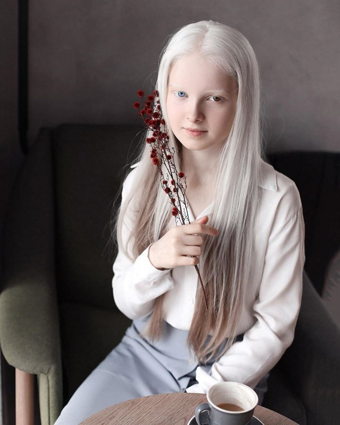 Чеченская девочка покоряет интернет своей красотой