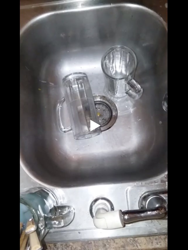 Когда за мытье посуды берется Папа