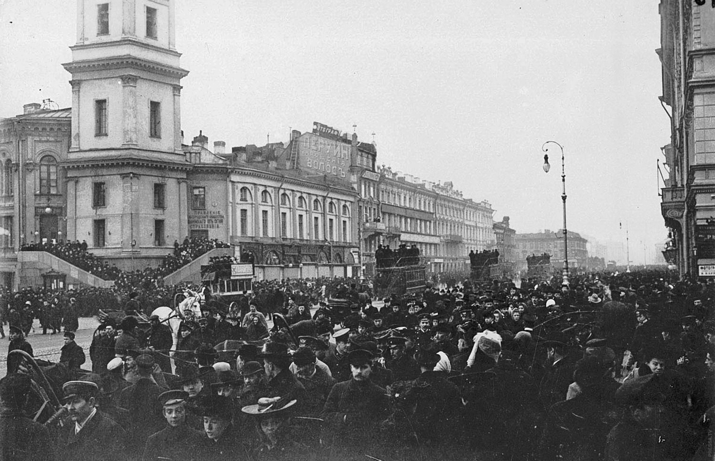 Петербург город революций. Петербург 1905 год. Революция 1905 года на Невском.