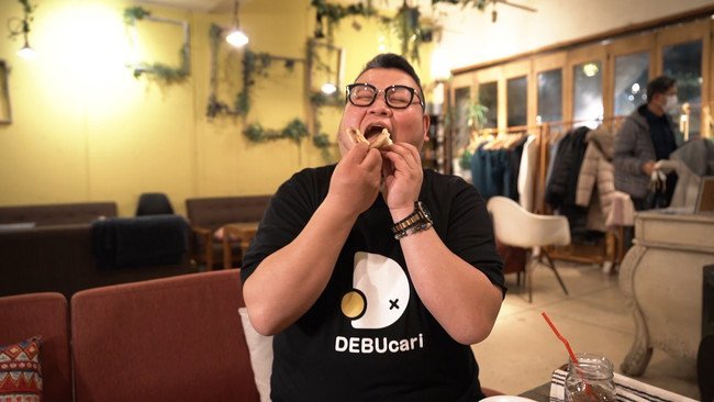 «Дебукари» - аренда толстых людей в Японии