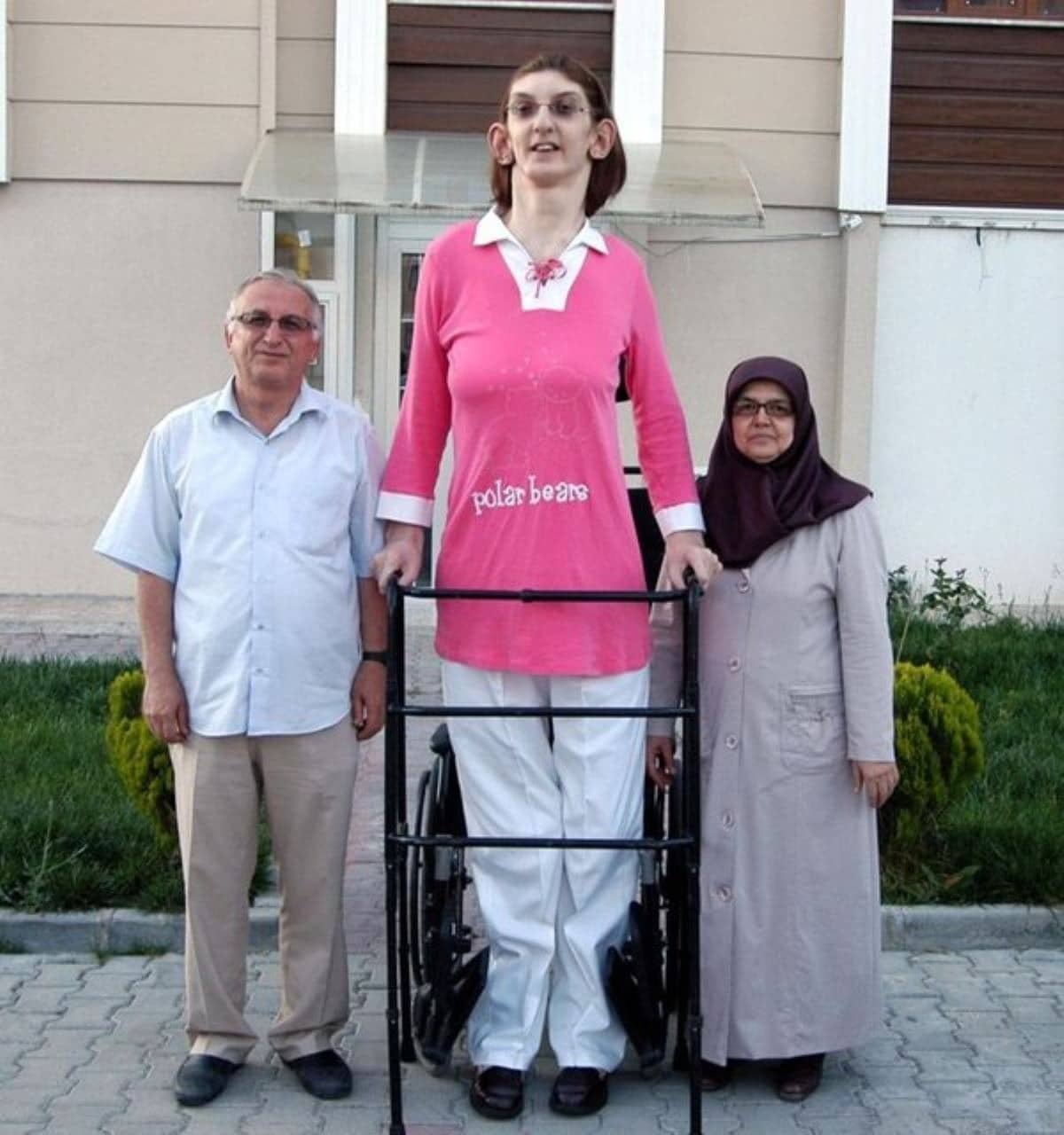 Самая Высокая Женщина В Мире Фото