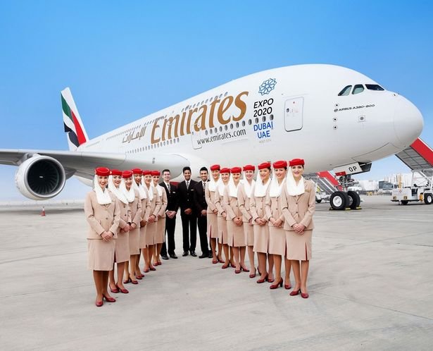 Стюардессы Emirates о том, как компания борется с лишним весом